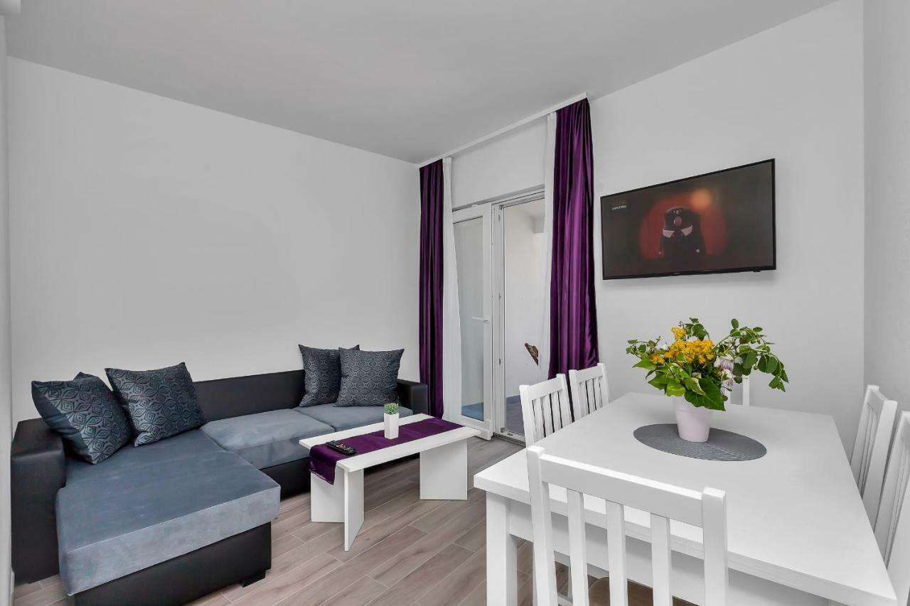 Apartmani Daniela Podgora Exterior foto